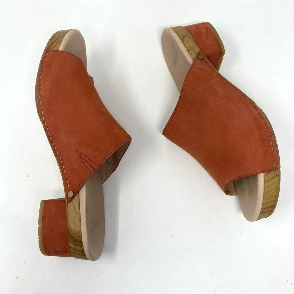 Dansko Maci Coral Nubuck Slide Sandals - Picture 2 of 13